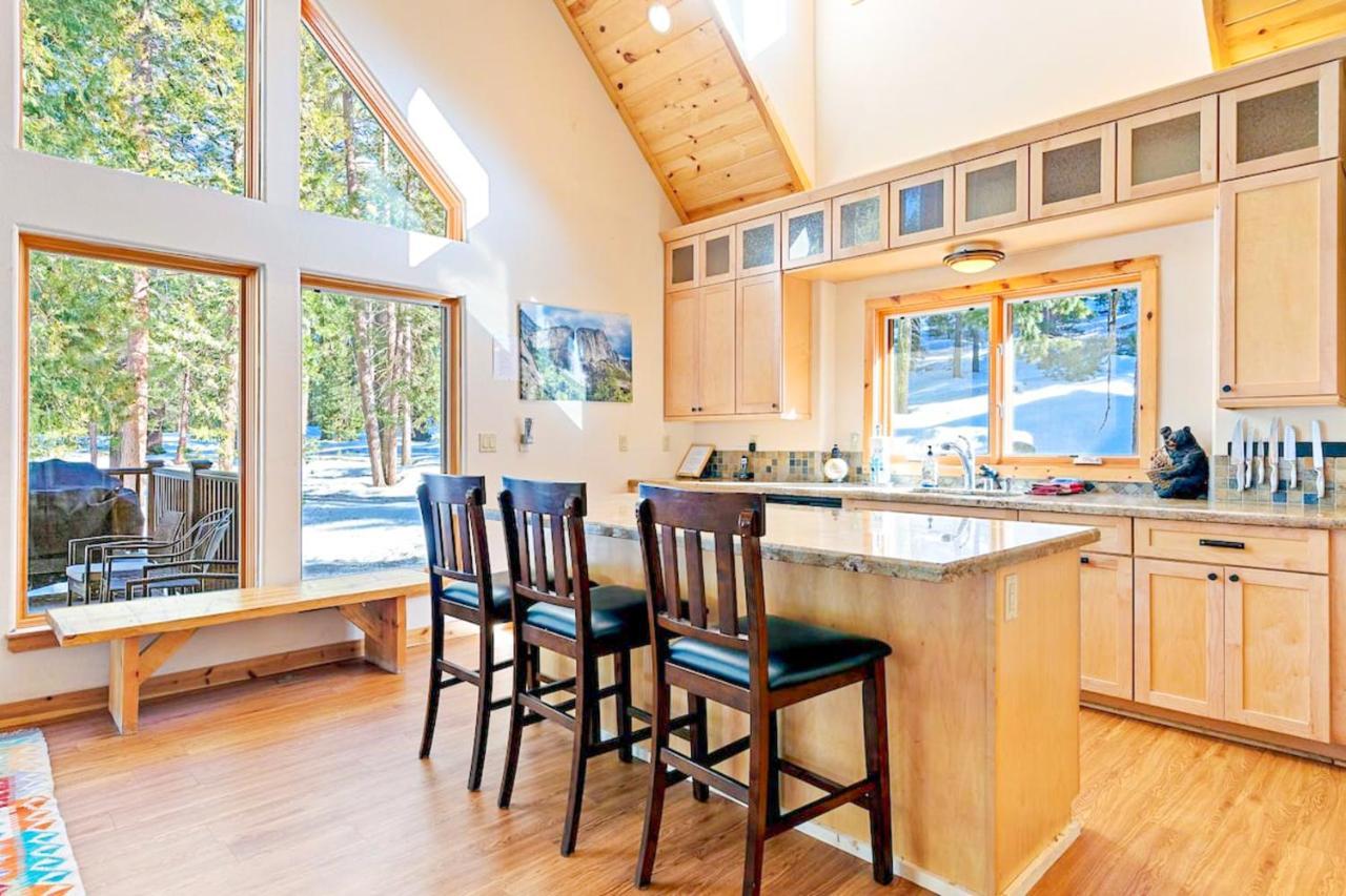 Oso Lodge Yosemite West Ngoại thất bức ảnh