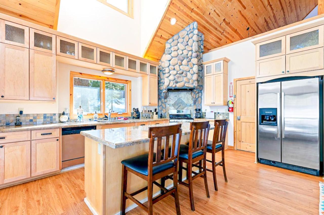 Oso Lodge Yosemite West Ngoại thất bức ảnh